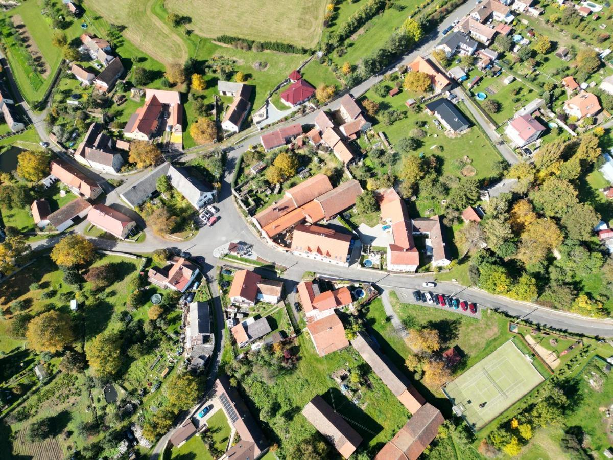 Penzion U Svarcu Zduchovice 外观 照片
