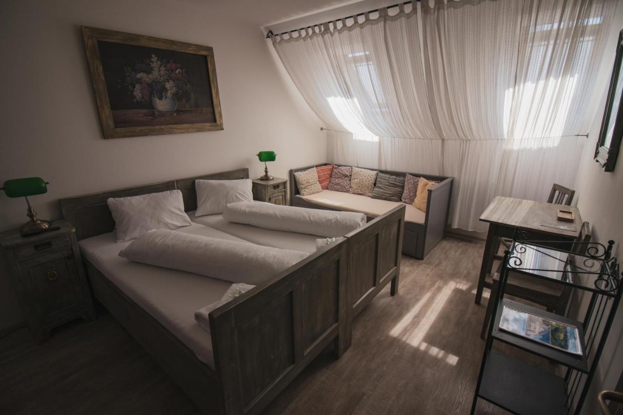 Penzion U Svarcu Zduchovice 外观 照片