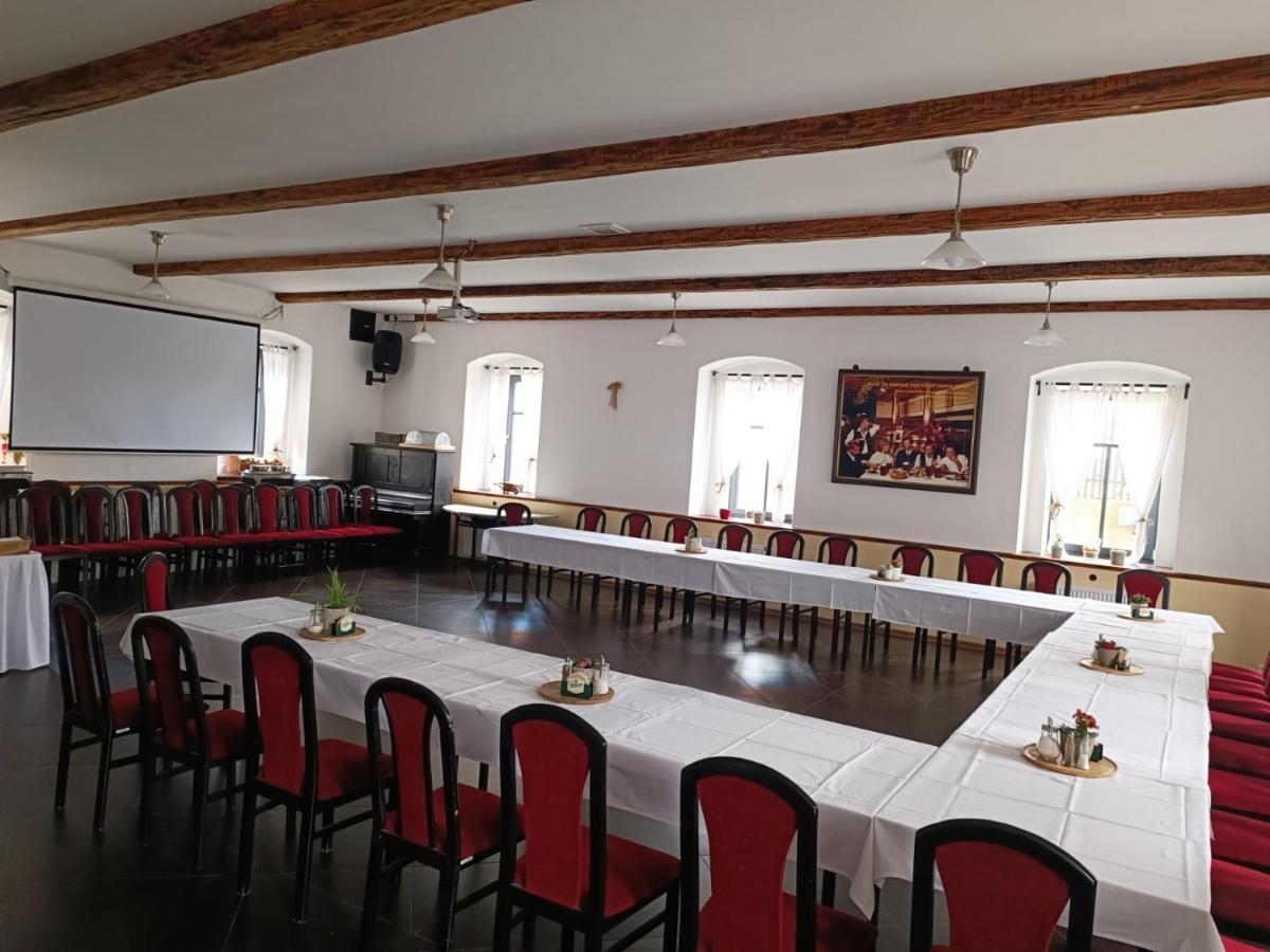Penzion U Svarcu Zduchovice 外观 照片